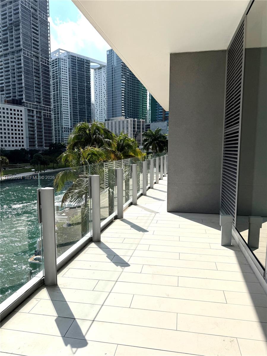 300 Biscayne Blvd Way 303