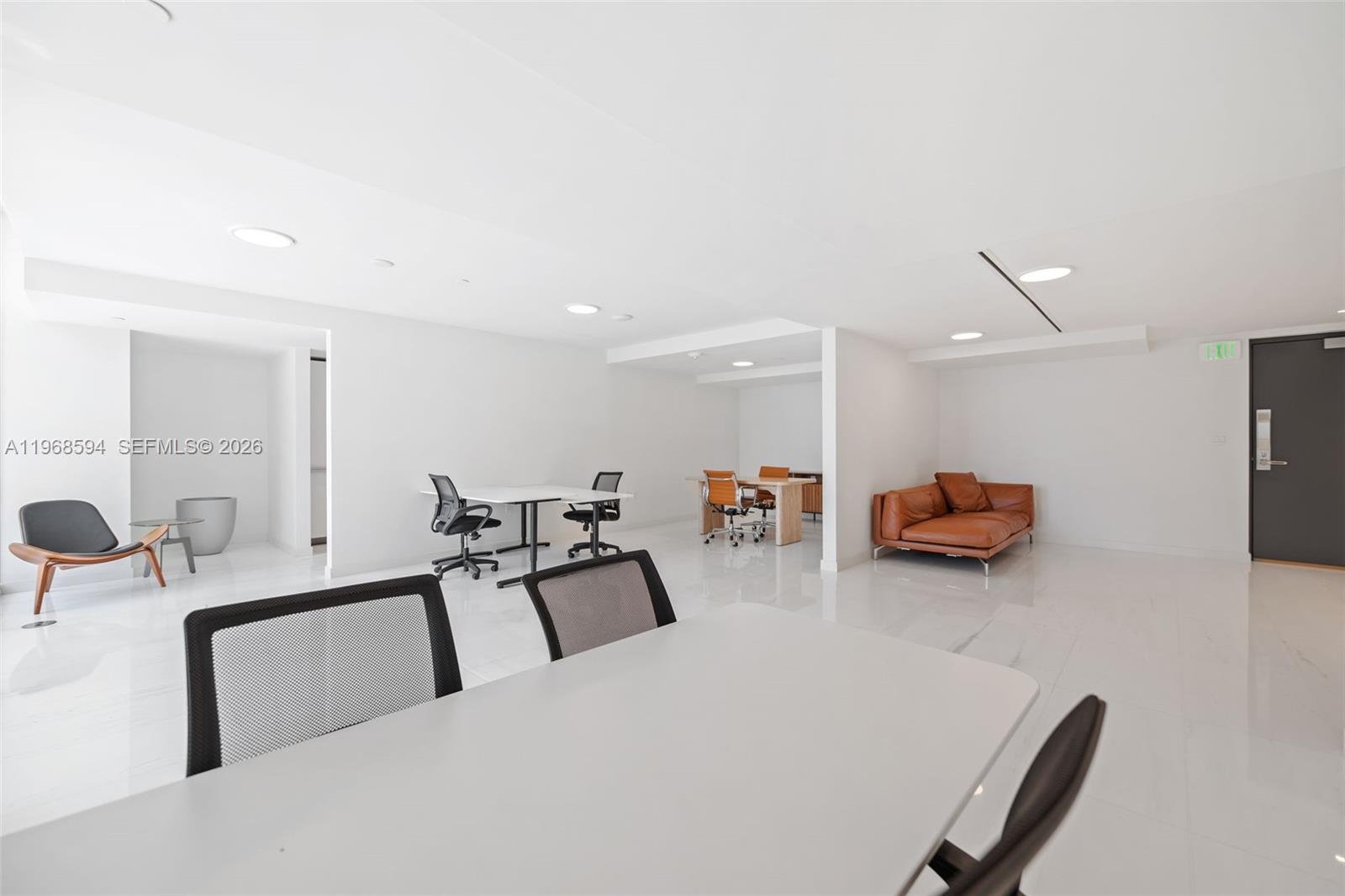 300 Biscayne Blvd Way 303