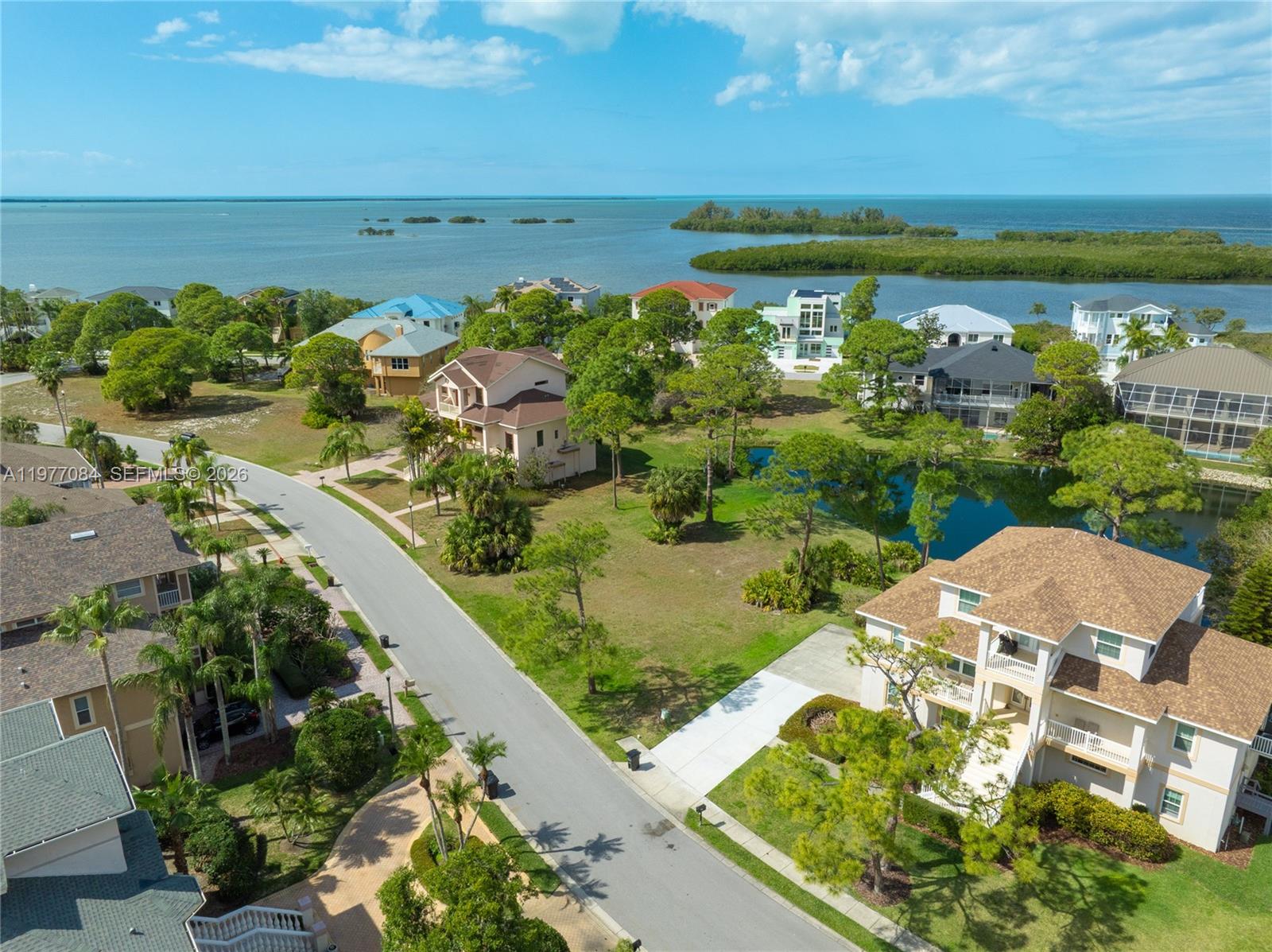 POINTE ALEXIS NORTH PHASE - Land