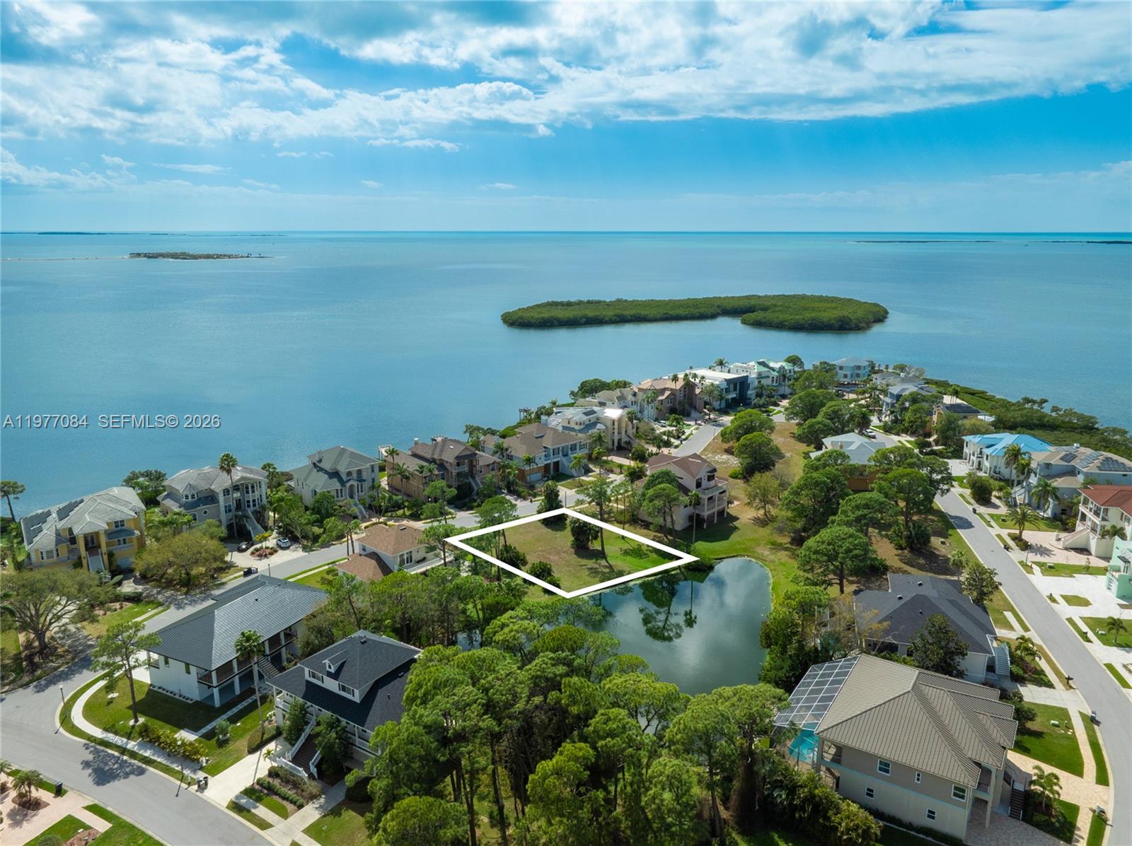 POINTE ALEXIS NORTH PHASE - Land