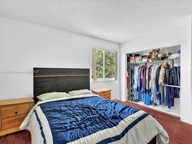 Lakeside South - Residential