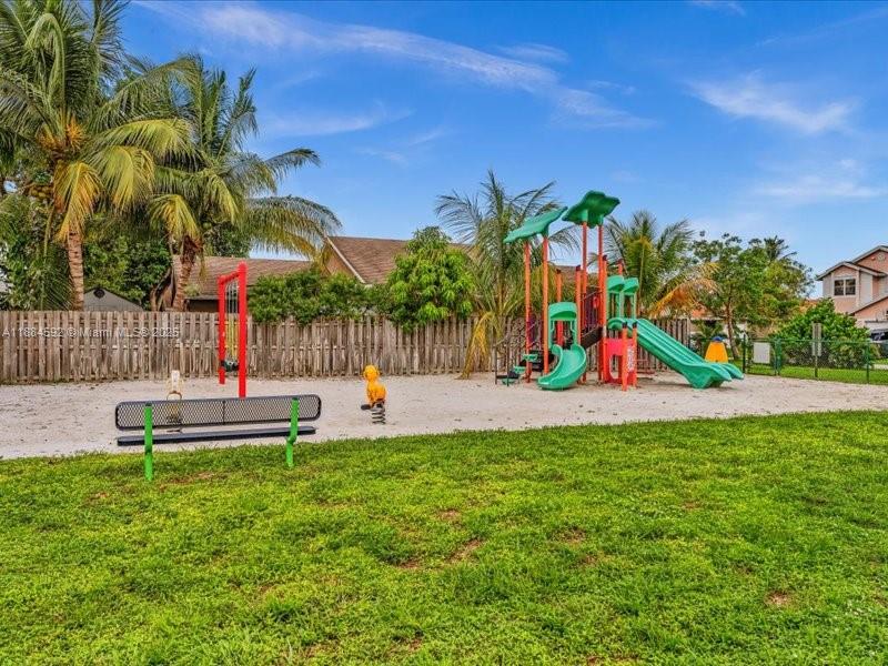 Lakeside South - Residential