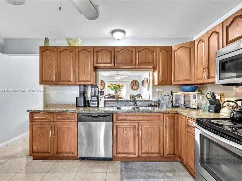 Lakeside South - Residential