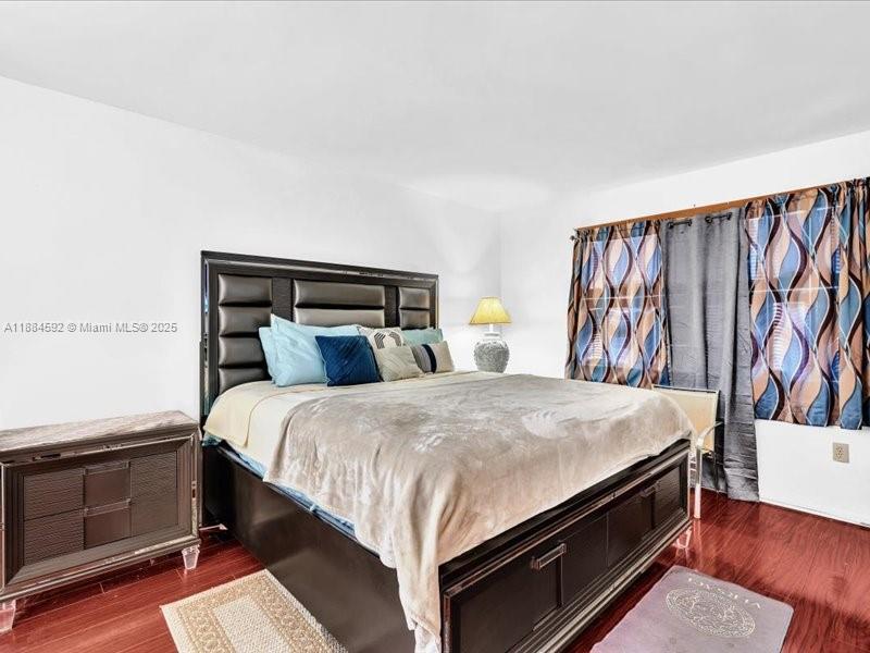 Lakeside South - Residential