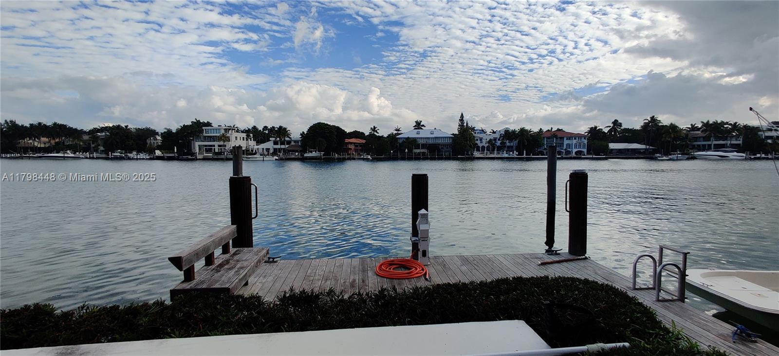 Rental Property at 621 N Mashta Dr, Key Biscayne, Miami-Dade County, Florida - Bedrooms: 4 
Bathrooms: 5  - $32,000 MO.