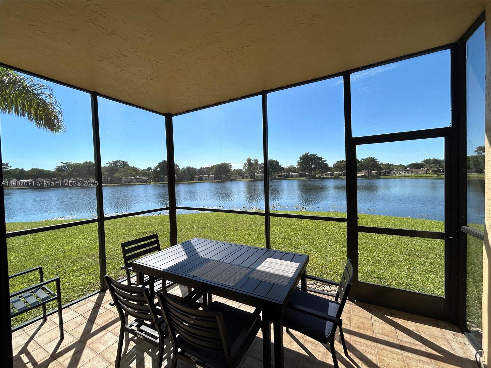 VILLAS AT CARRIAGE HILLS - Residential Lease