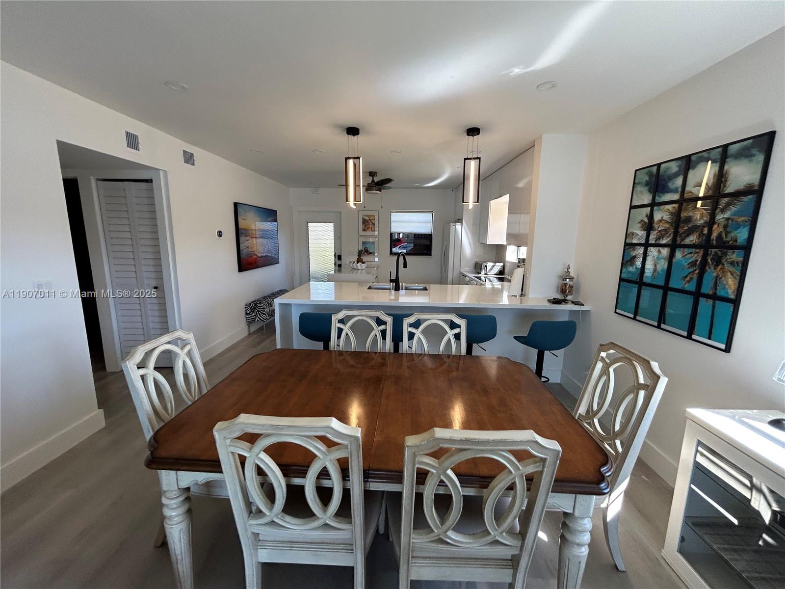 VILLAS AT CARRIAGE HILLS - Residential Lease