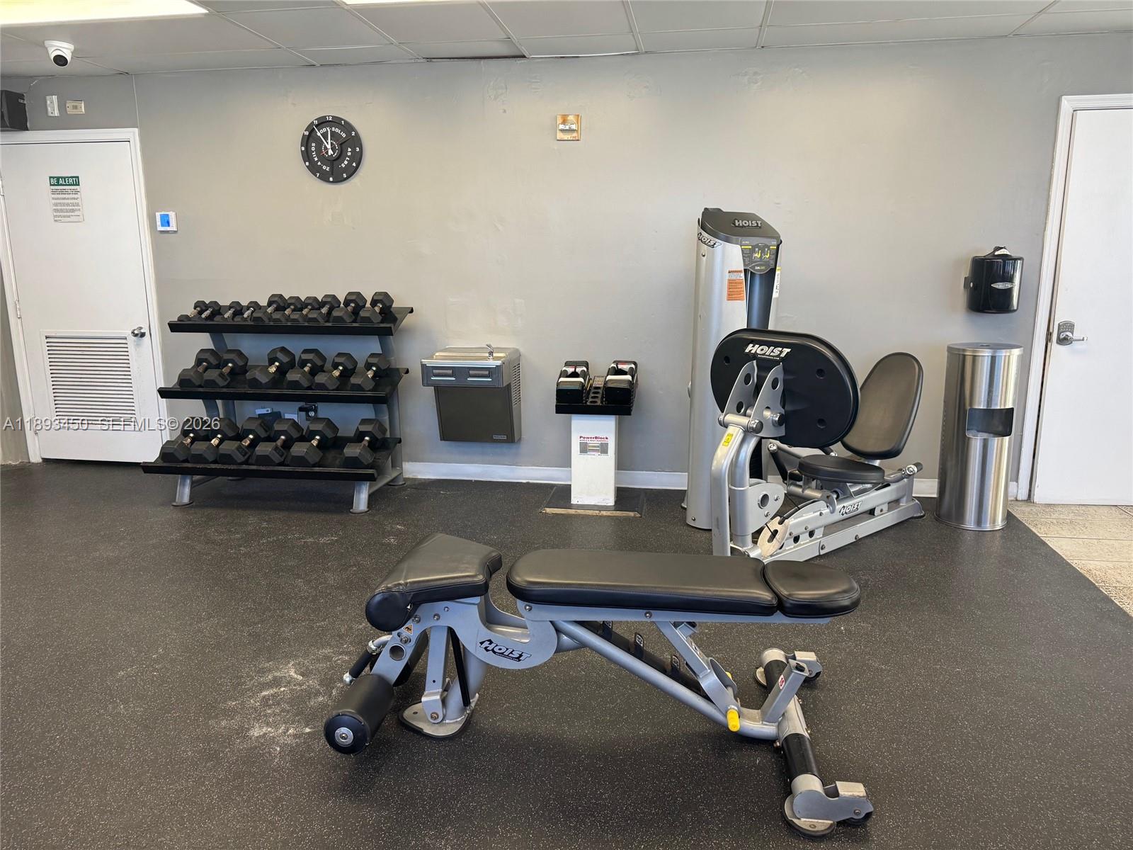 THE AVENTURA BEACH CLUB C - Residential