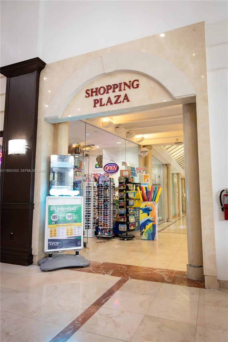 THE AVENTURA BEACH CLUB C - Residential