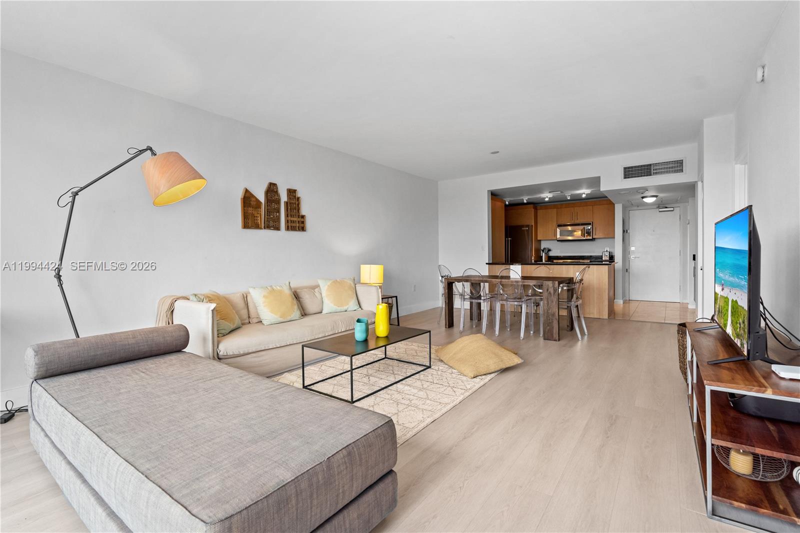 HARBOUR HOUSE - Residential