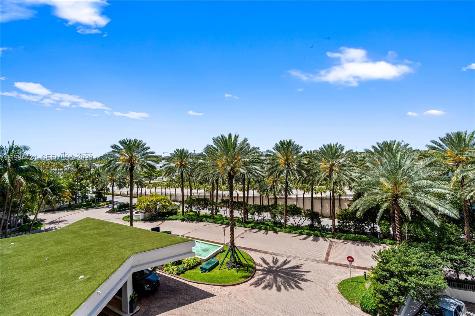 HARBOUR HOUSE - Residential