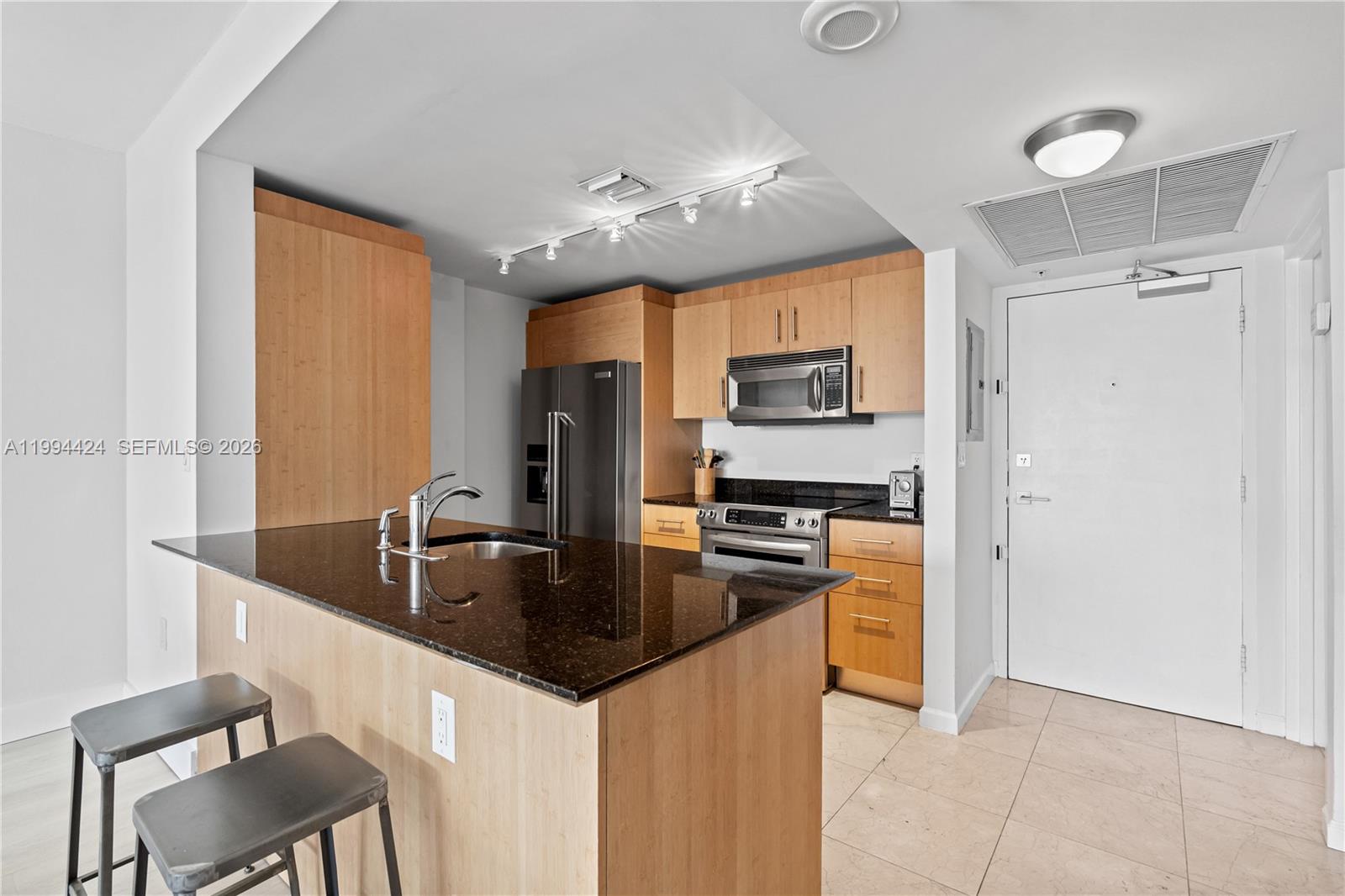 HARBOUR HOUSE - Residential