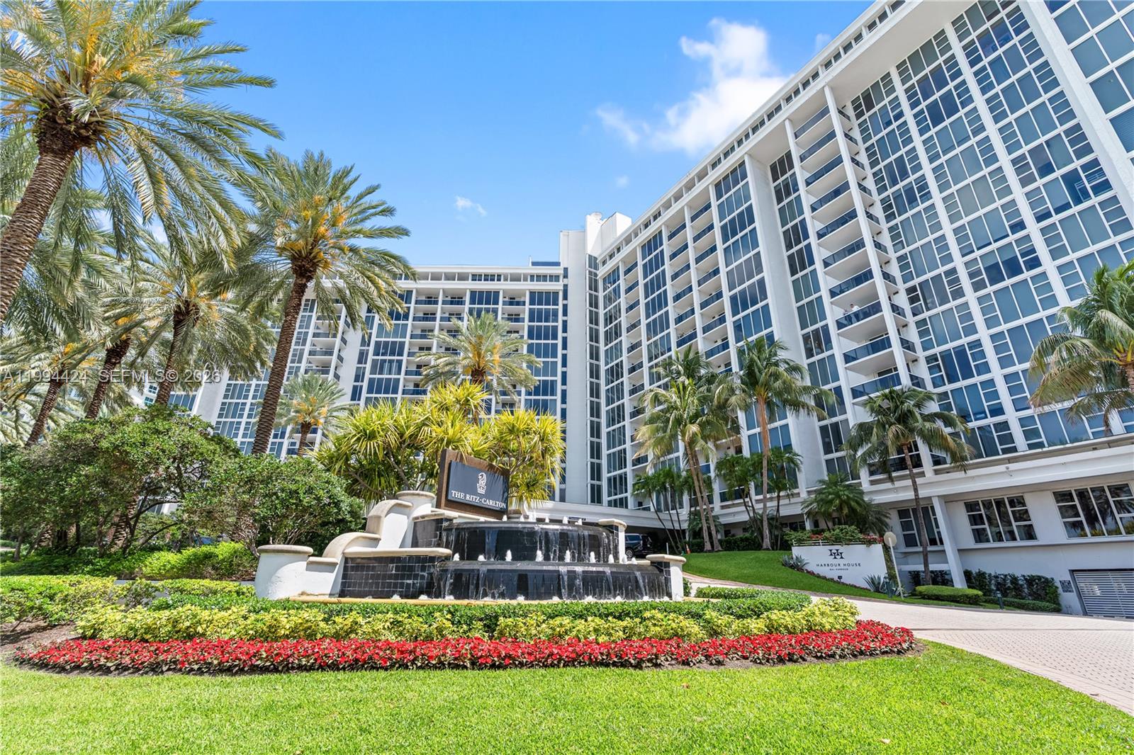 HARBOUR HOUSE - Residential