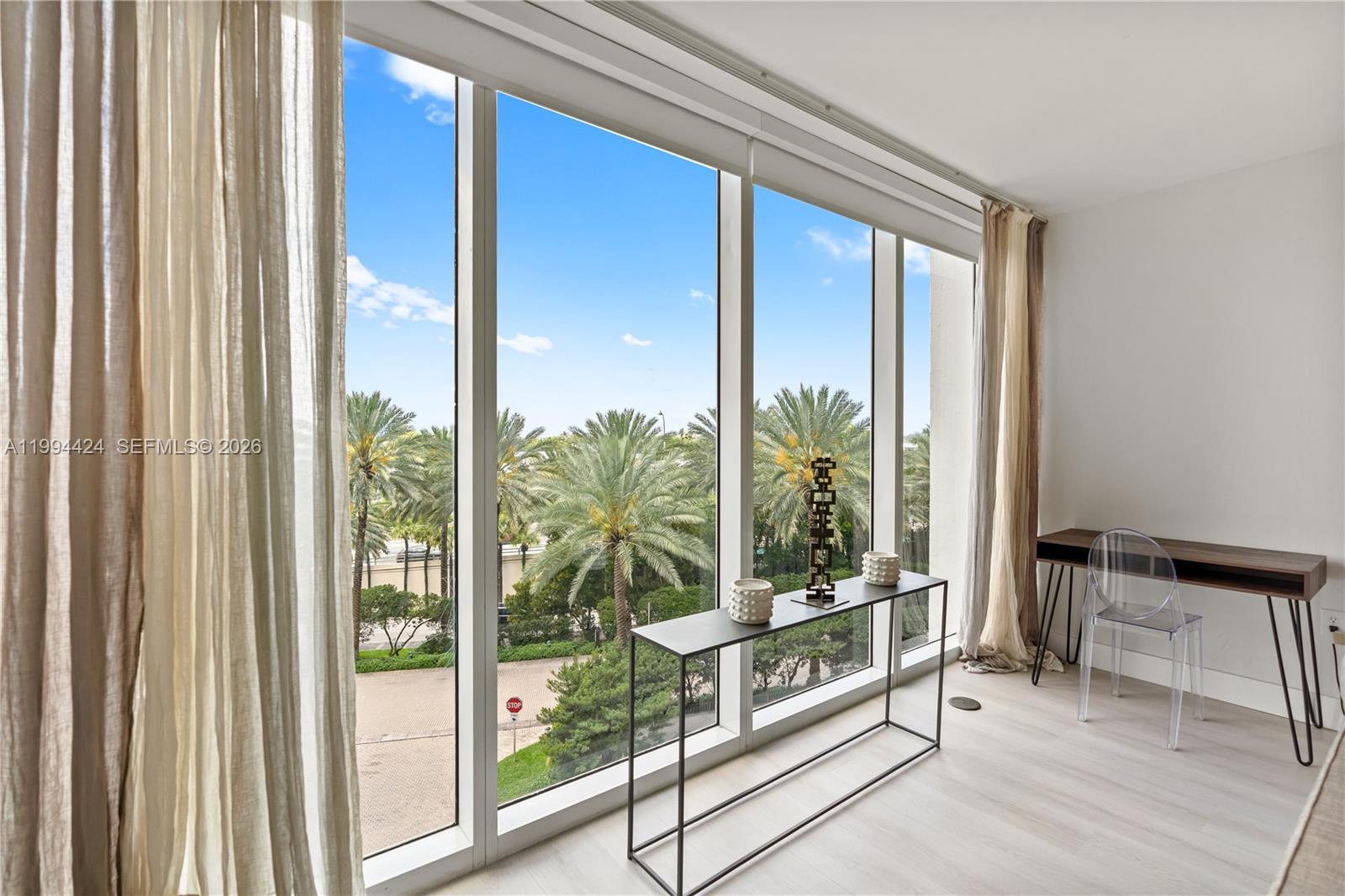 HARBOUR HOUSE - Residential