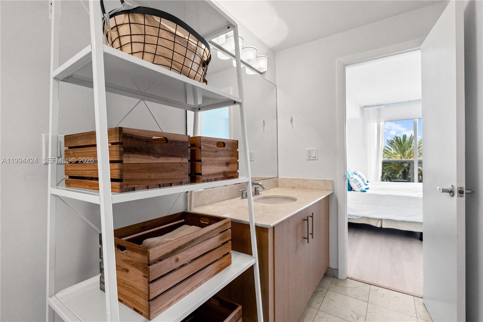 HARBOUR HOUSE - Residential