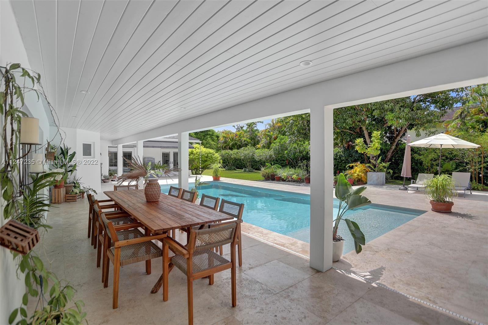COLLINS HEIGHTS - Residential