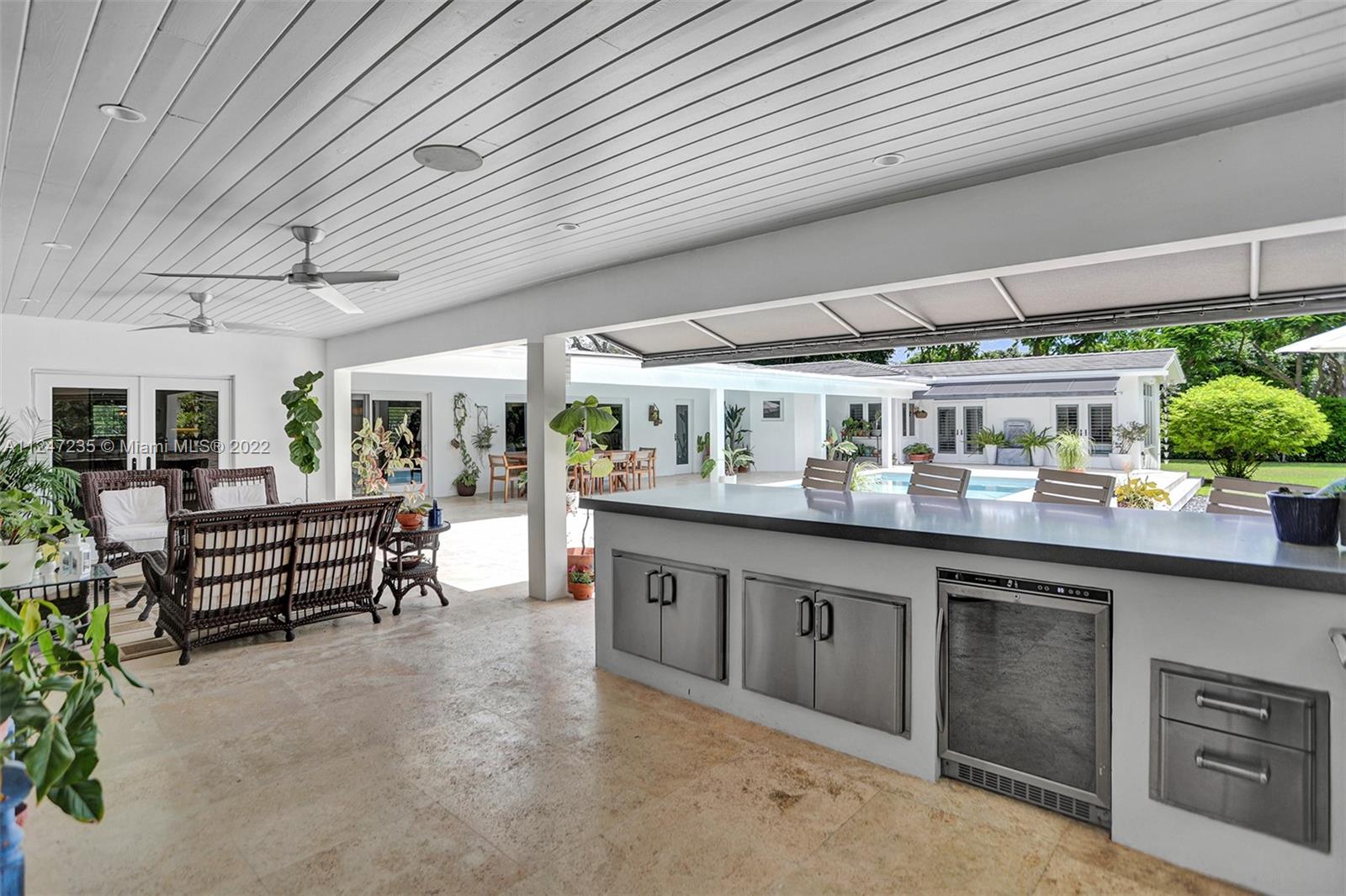 COLLINS HEIGHTS - Residential