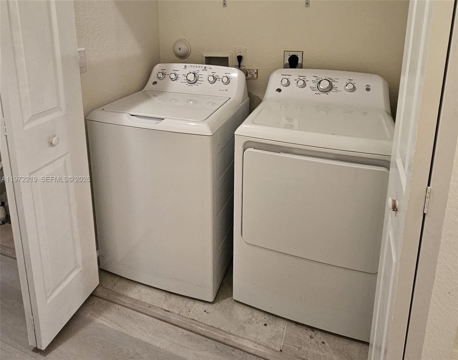 GARDEN ESTATES AT THE HAM - Residential