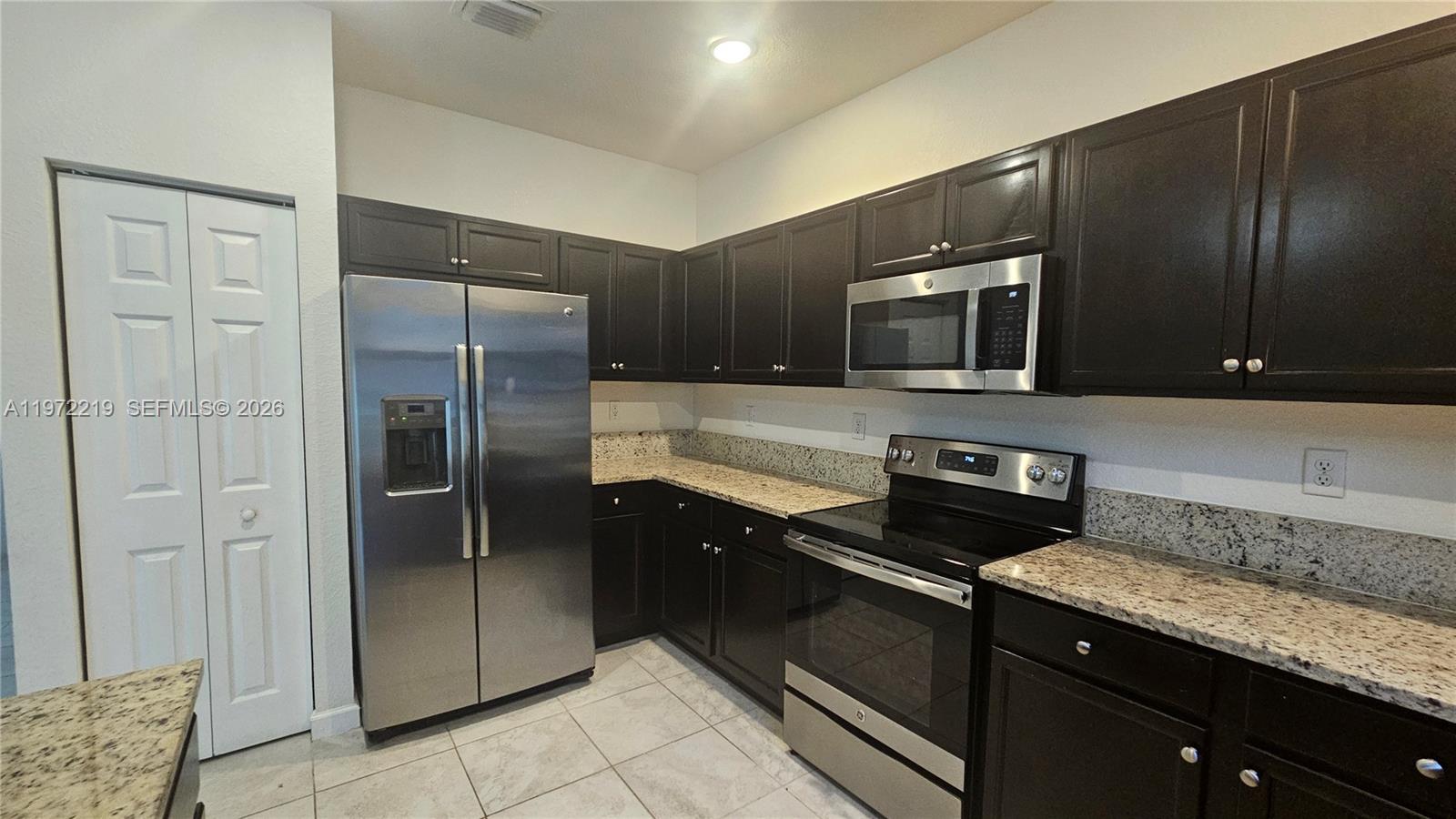 GARDEN ESTATES AT THE HAM - Residential