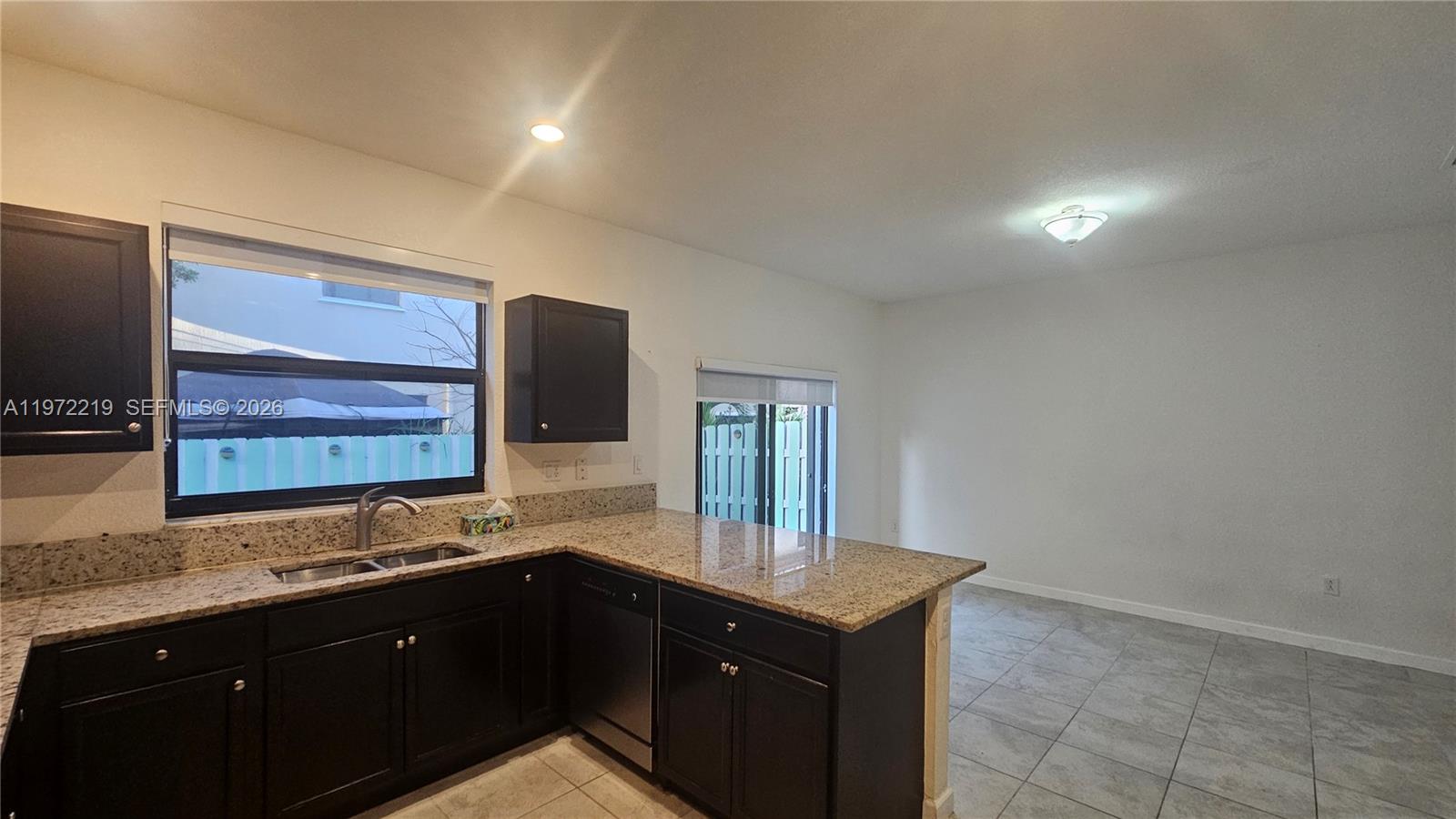 GARDEN ESTATES AT THE HAM - Residential