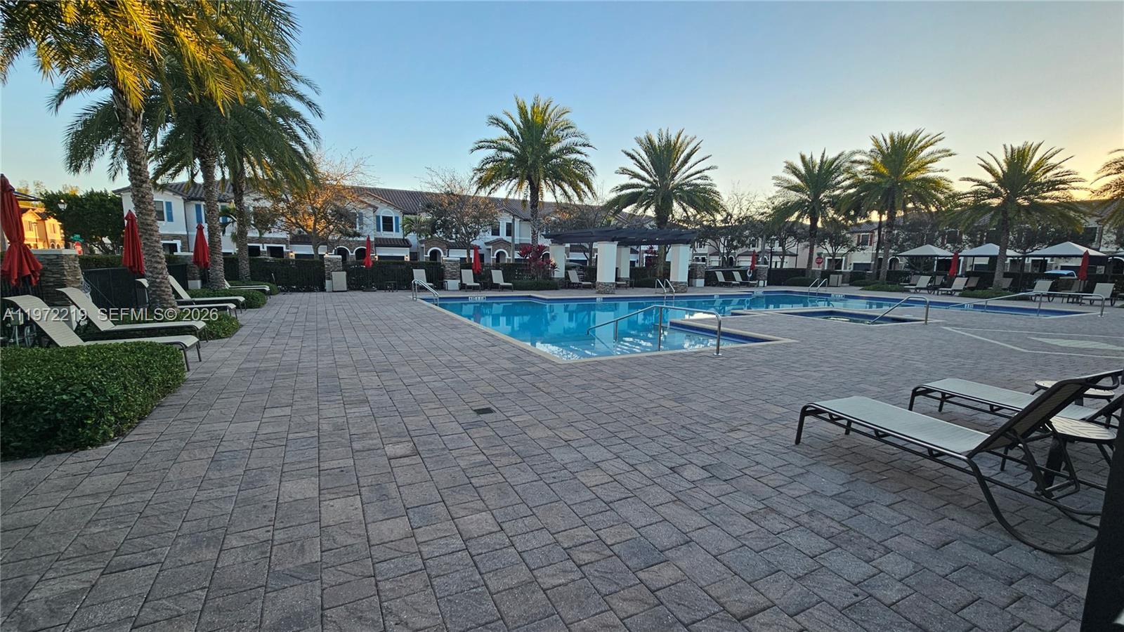 GARDEN ESTATES AT THE HAM - Residential