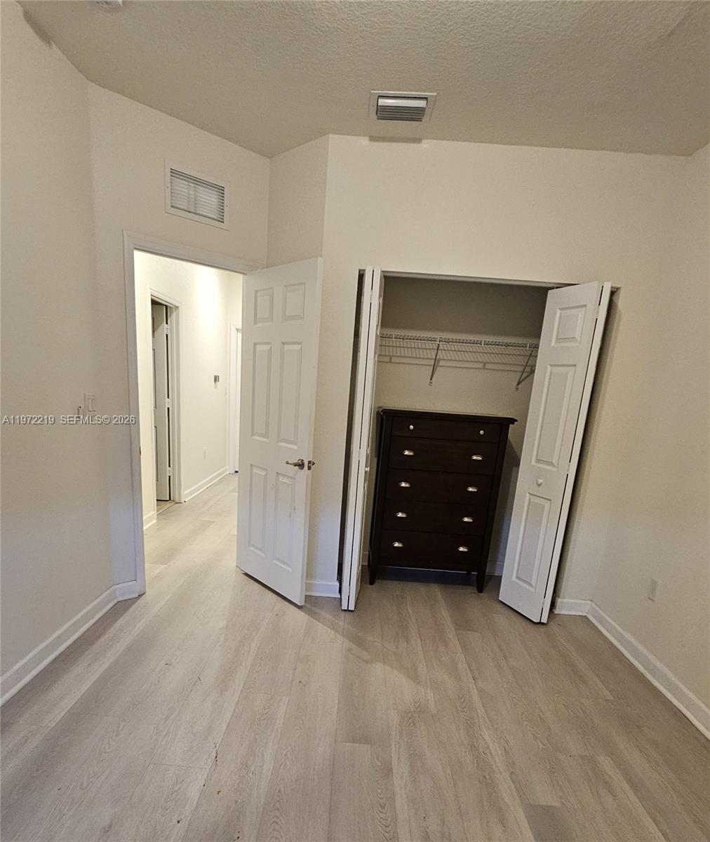 GARDEN ESTATES AT THE HAM - Residential