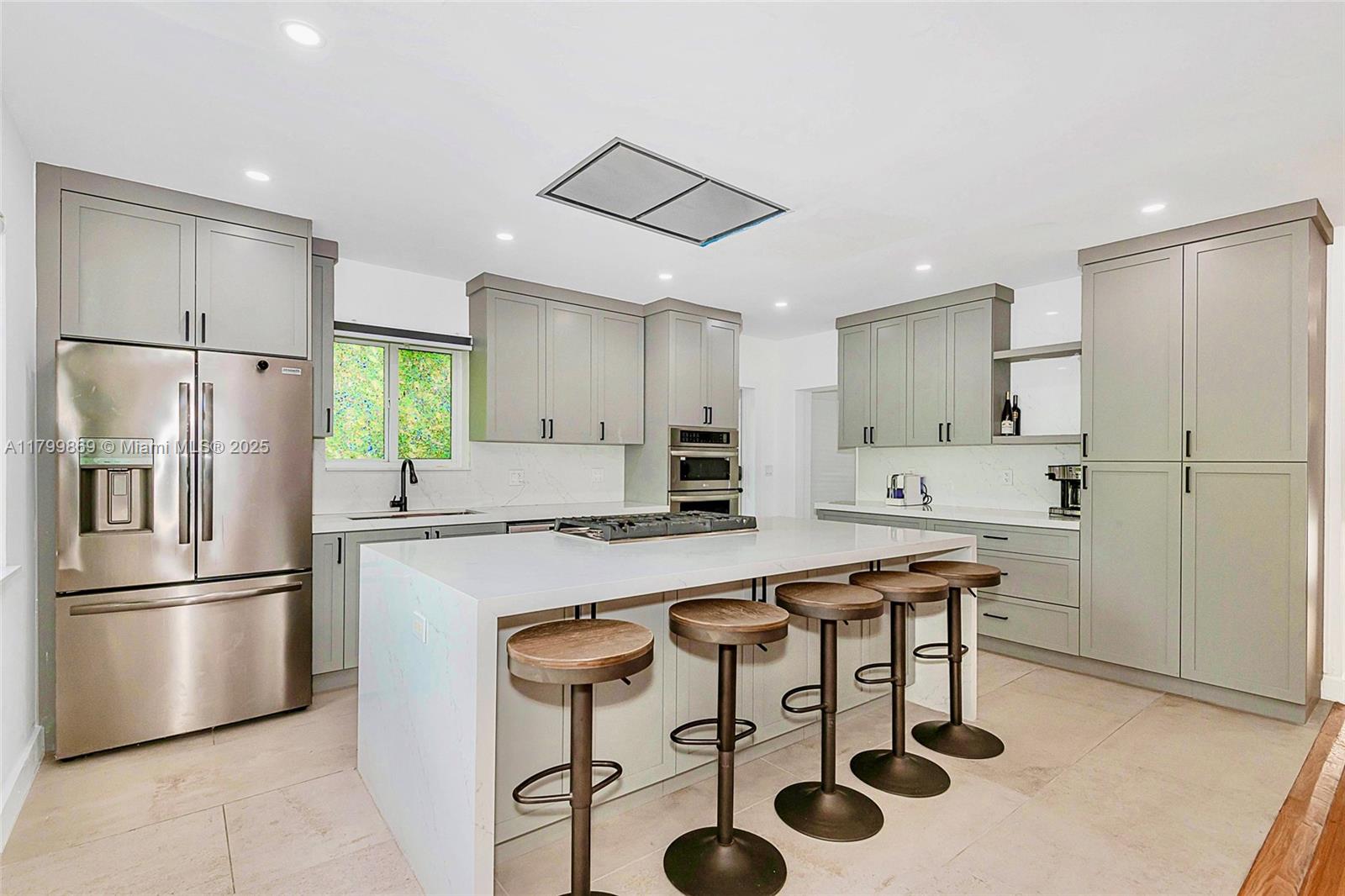 Rental Property at 10450 Ne 5th Ave, Miami Shores, Miami-Dade County, Florida - Bedrooms: 4 
Bathrooms: 2  - $6,250 MO.