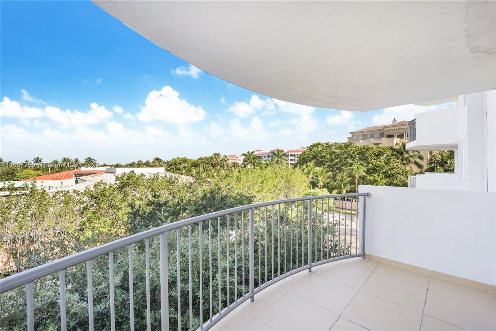 CAPE FLORIDA CLUB CONDO P - Residential