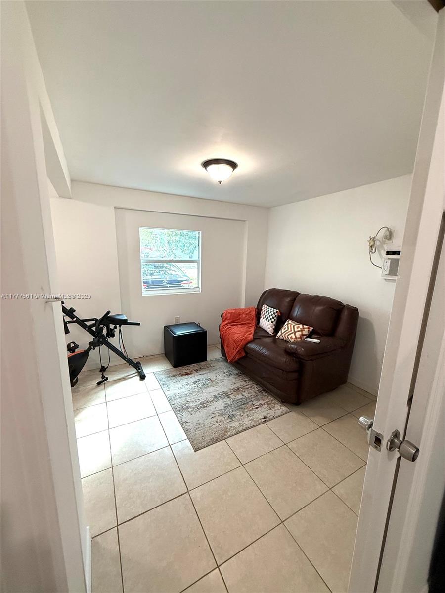 LAKE FOREST SEC 2 - Residential