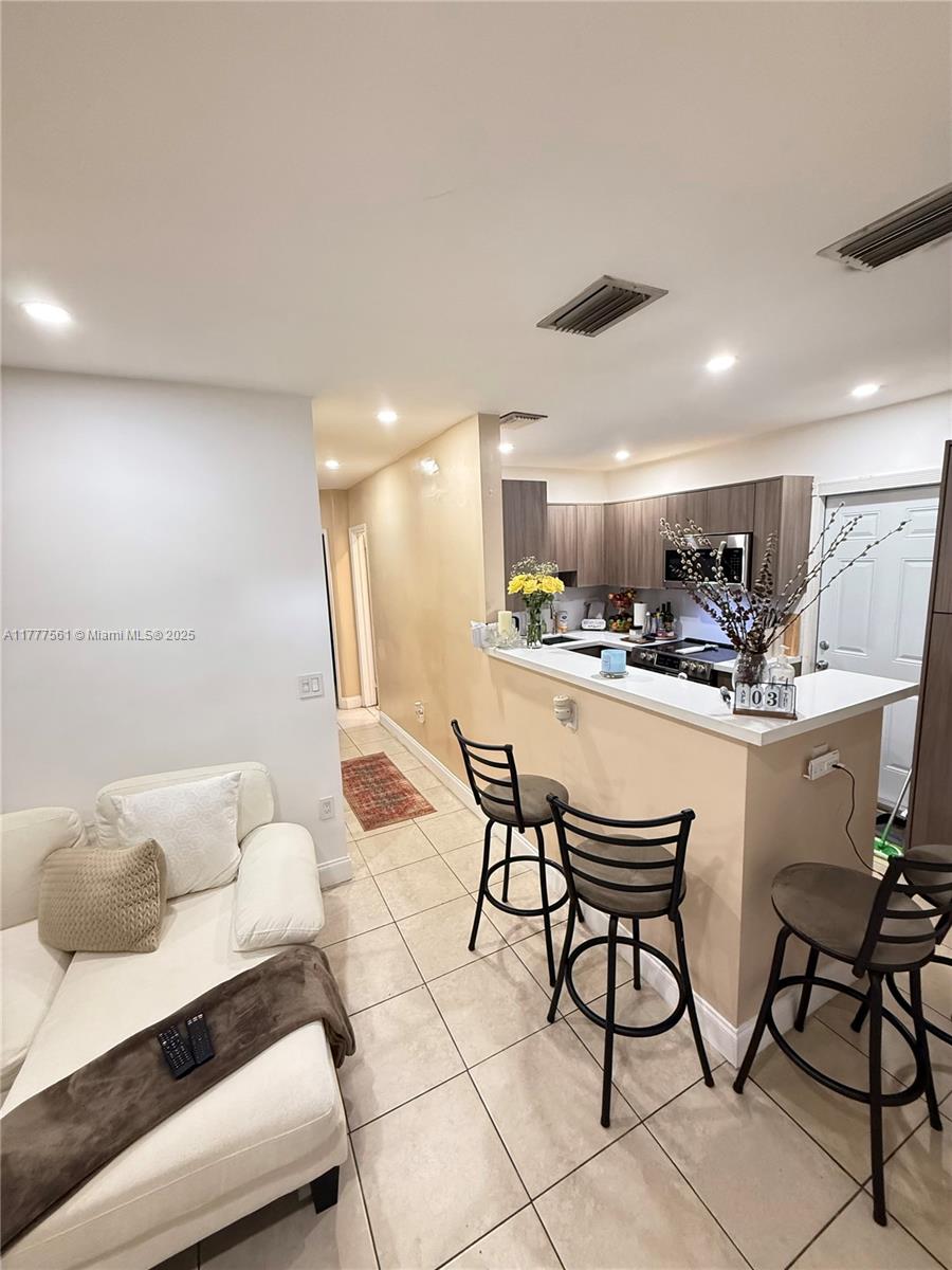 LAKE FOREST SEC 2 - Residential