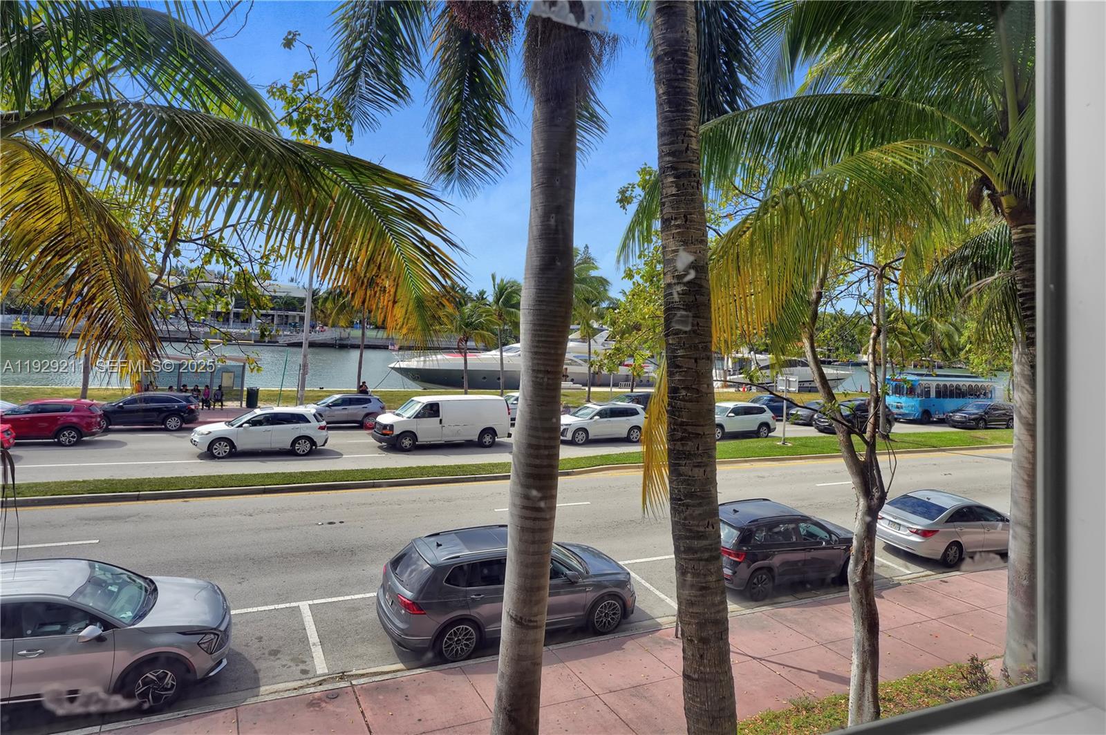 MIAMI BEACH IMPROVEMENT C - Residential Lease