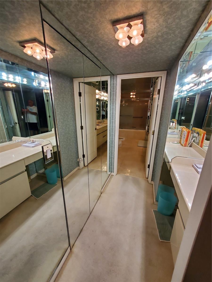 LEXCELLENCE CONDO - Residential