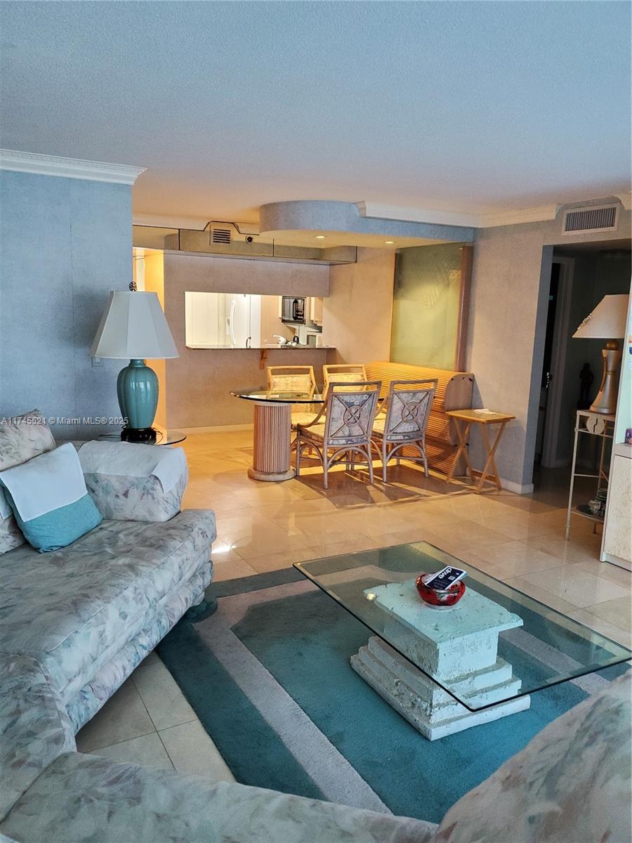 LEXCELLENCE CONDO - Residential