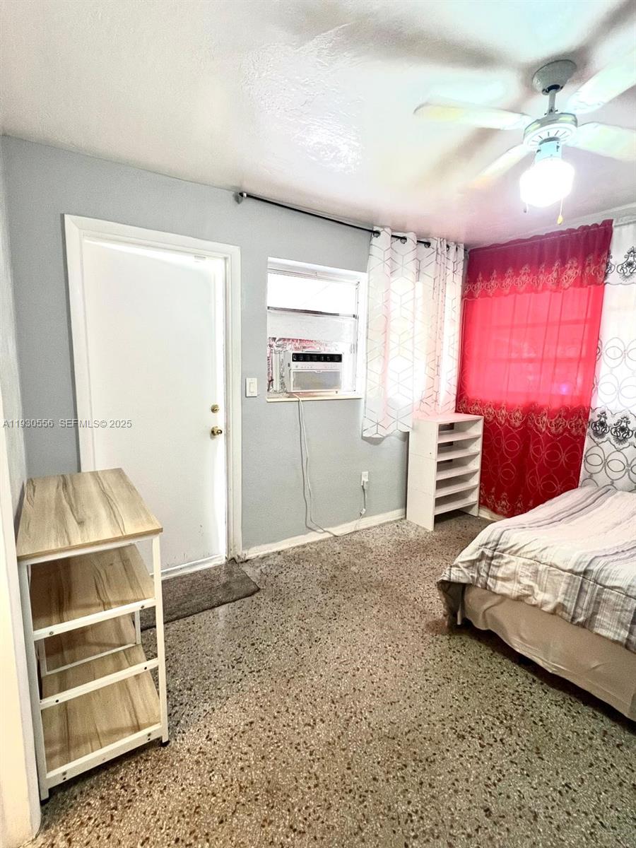 MIAMI GARDENS COMM SEC - Residential Lease