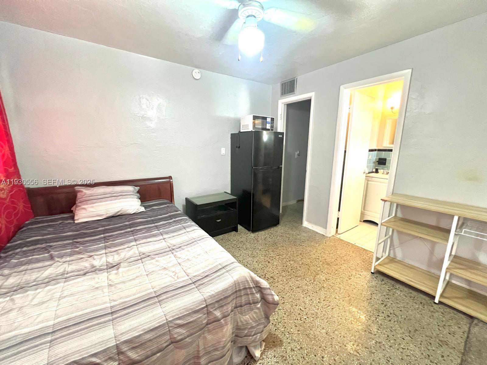 MIAMI GARDENS COMM SEC - Residential Lease