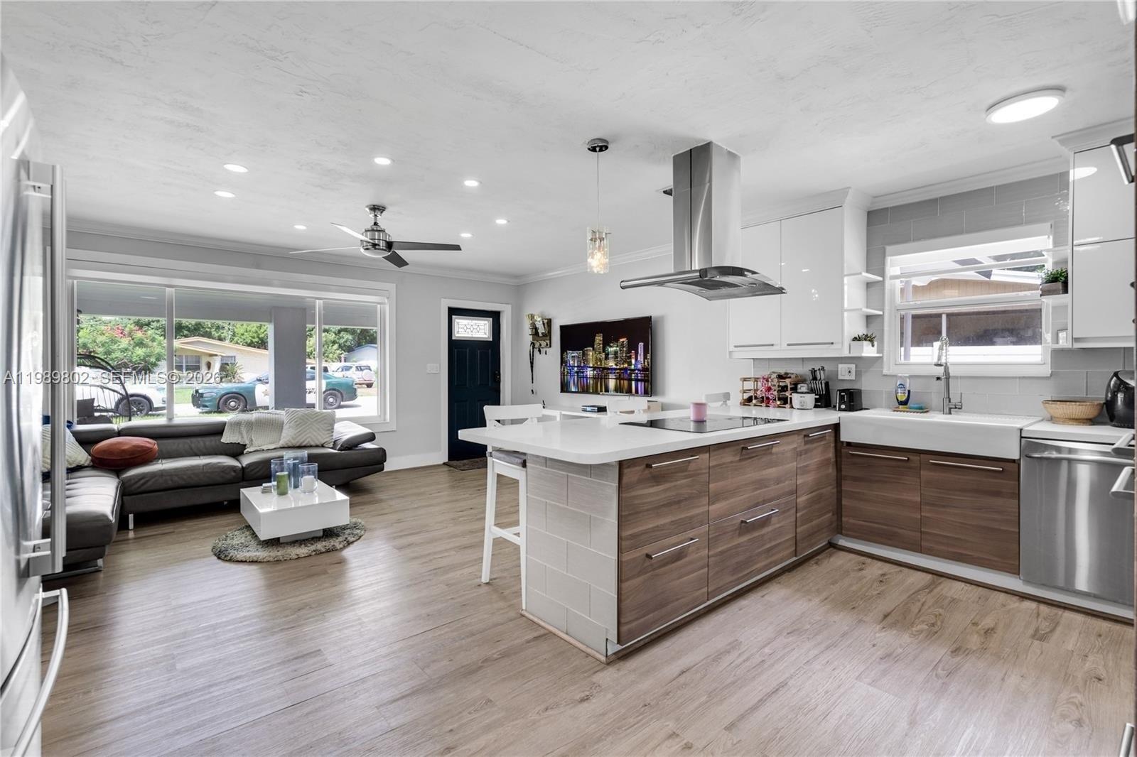 MIRAMAR SEC 5 - Residential