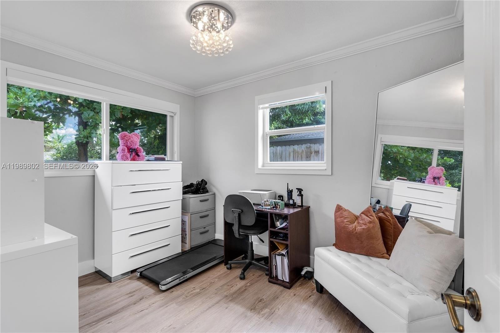 MIRAMAR SEC 5 - Residential