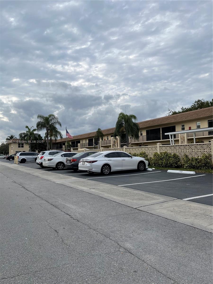 STRAND PLAZA CONDO - Residential