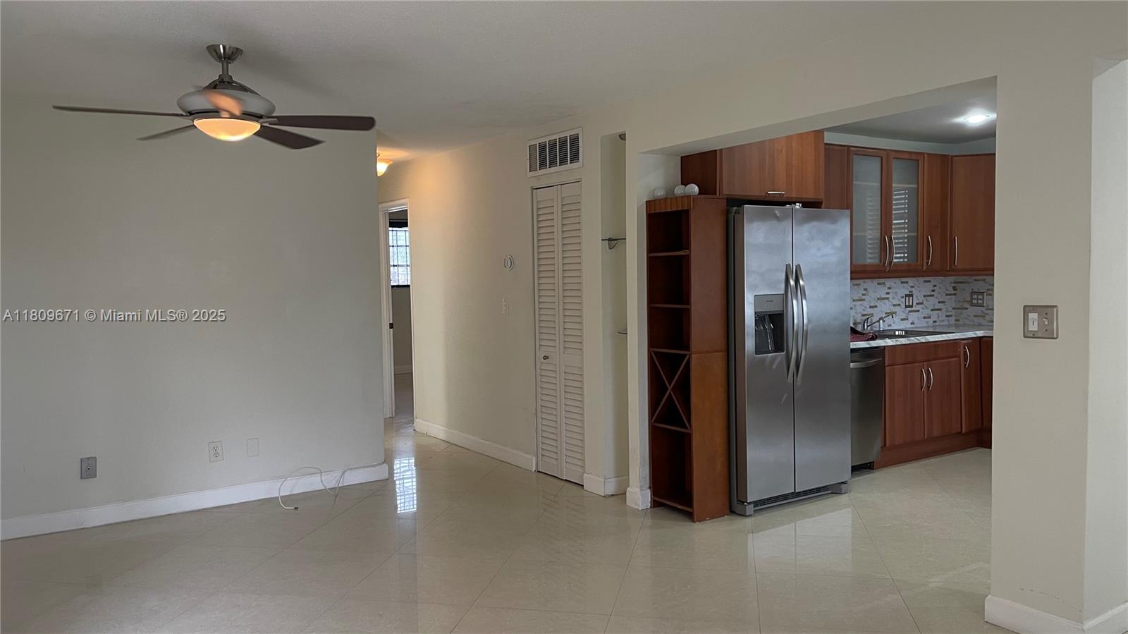 STRAND PLAZA CONDO - Residential