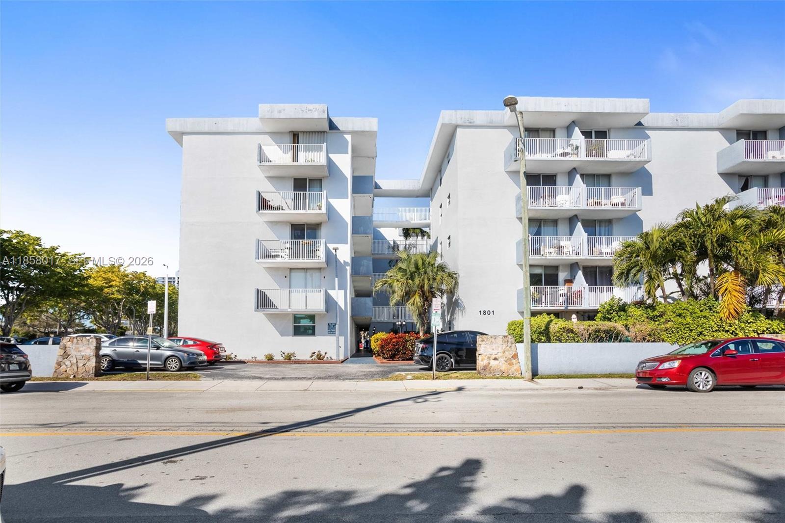 NORTH BAY VILLAS CONDO - Residential