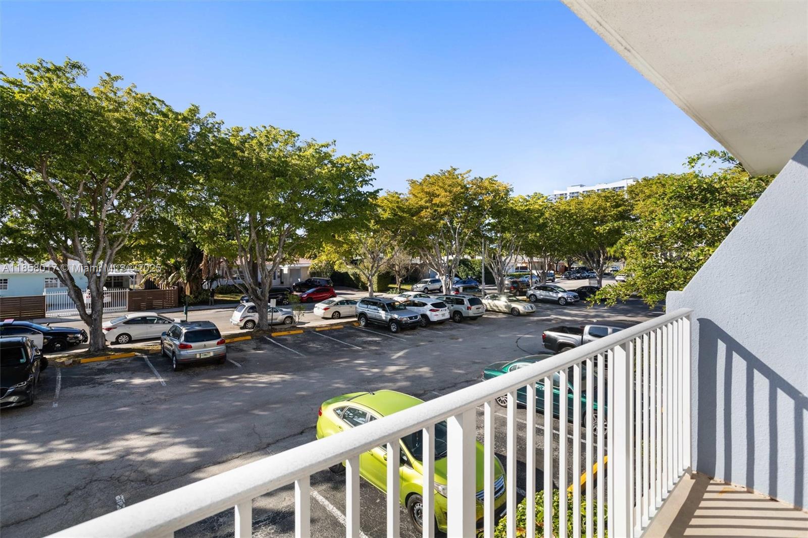 NORTH BAY VILLAS CONDO - Residential