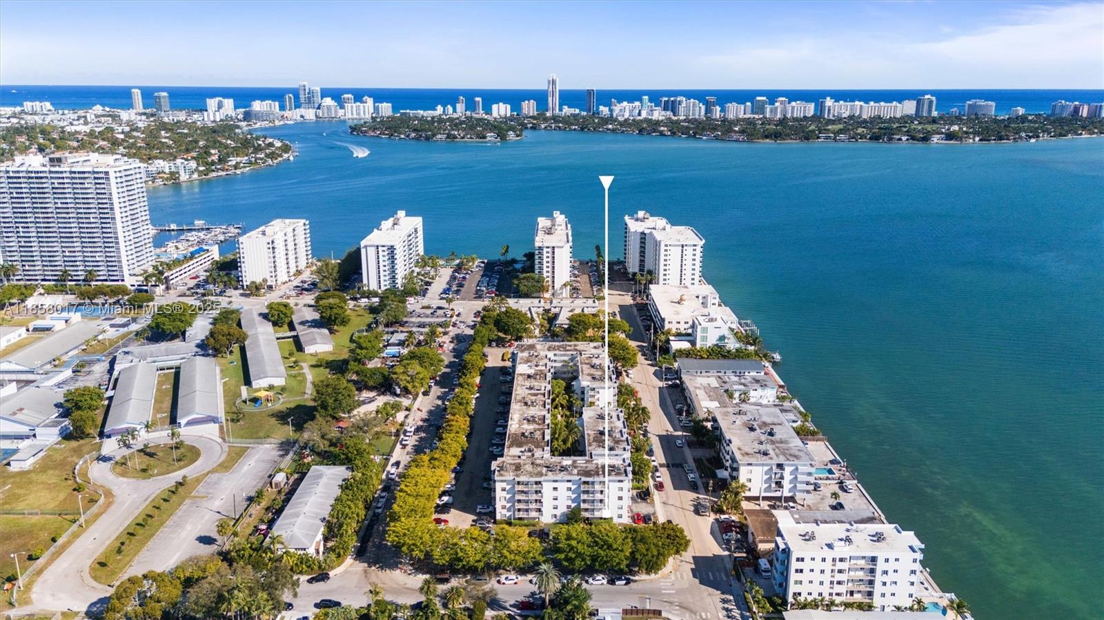 NORTH BAY VILLAS CONDO - Residential