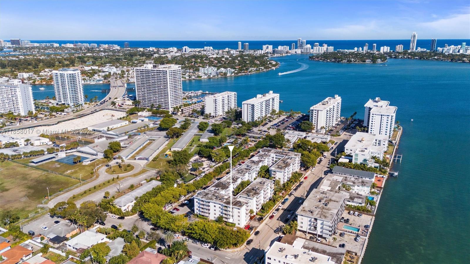 NORTH BAY VILLAS CONDO - Residential