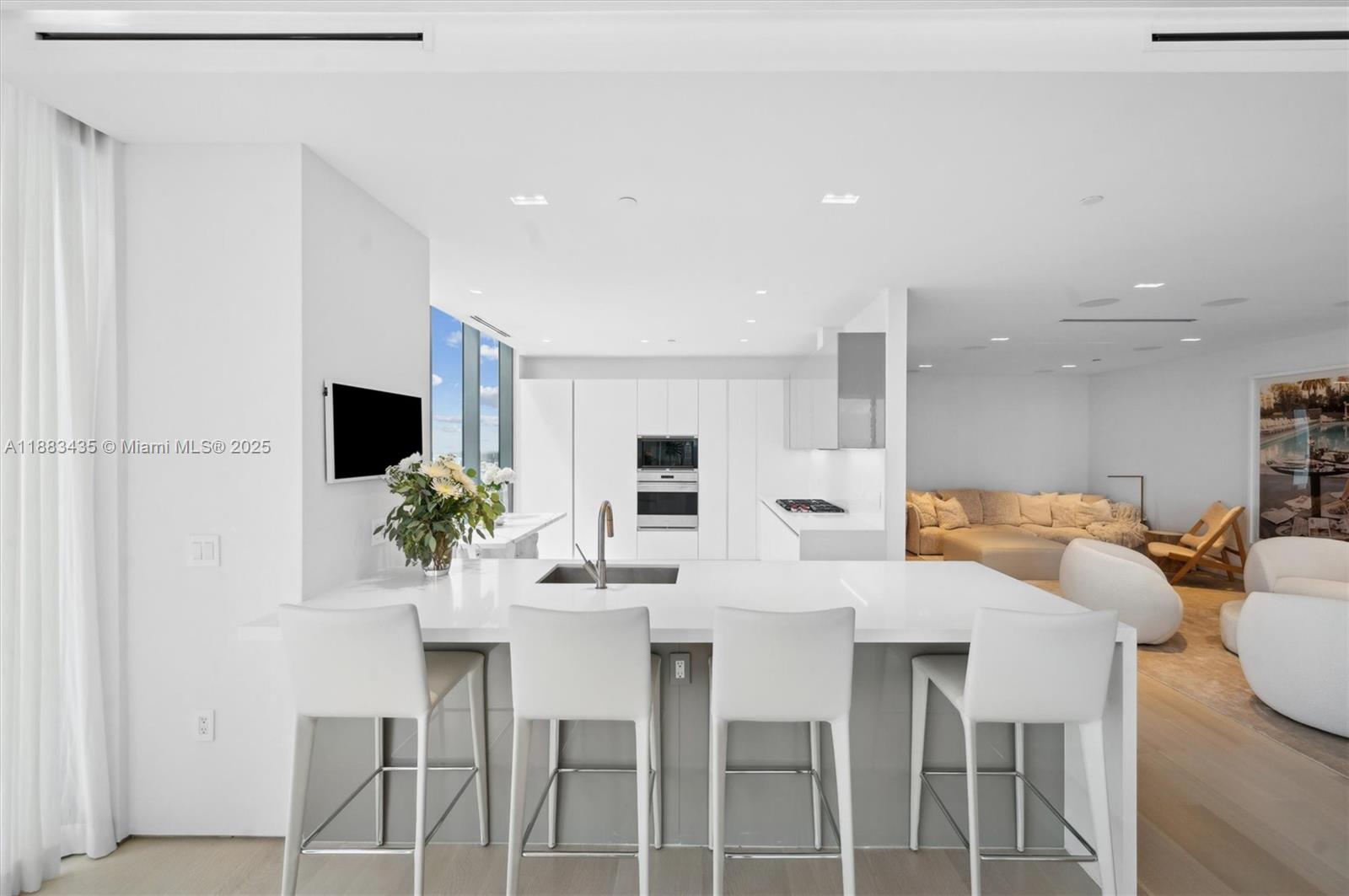 NANCY TERRACE - Residential