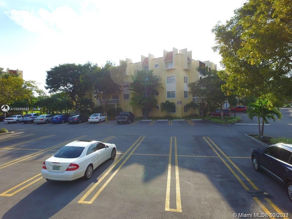 VILLAGE OF KINGS CREEK CO - Residential Lease