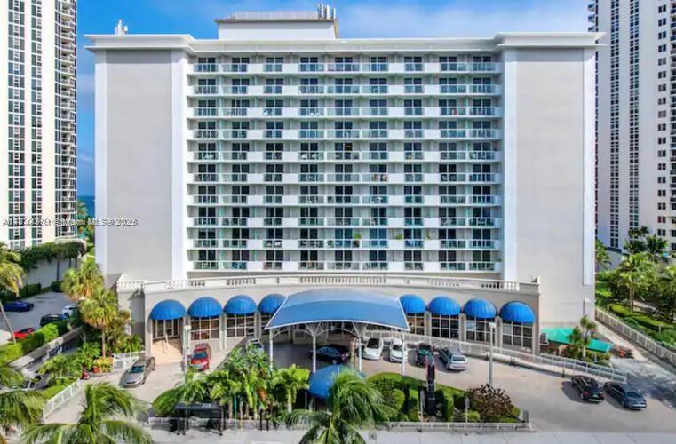 19201 Collins Ave 435, Sunny Isles Beach, Miami-Dade County, Florida - 1 Bathrooms - 