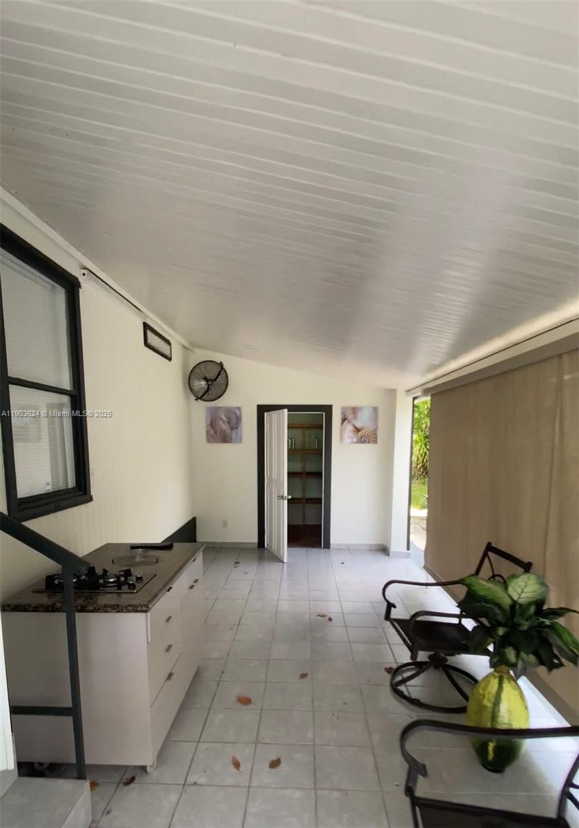 EVERGLADES SUGAR & LAND C - Residential