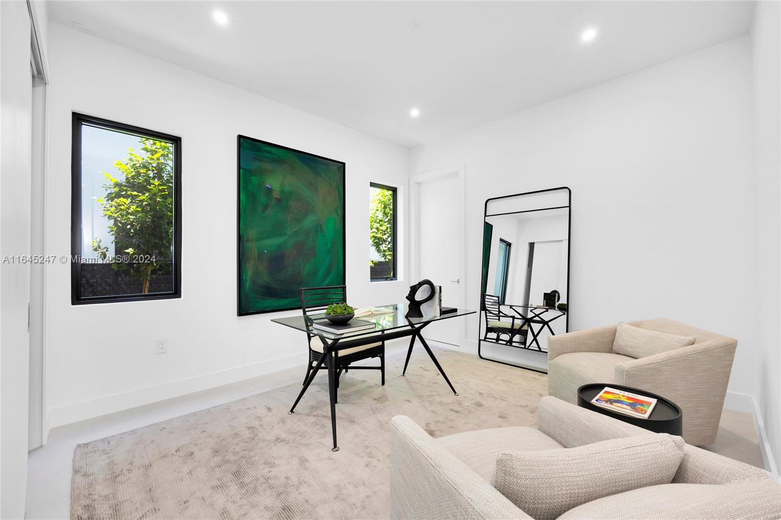 COCOPLUM MANOR - Residential