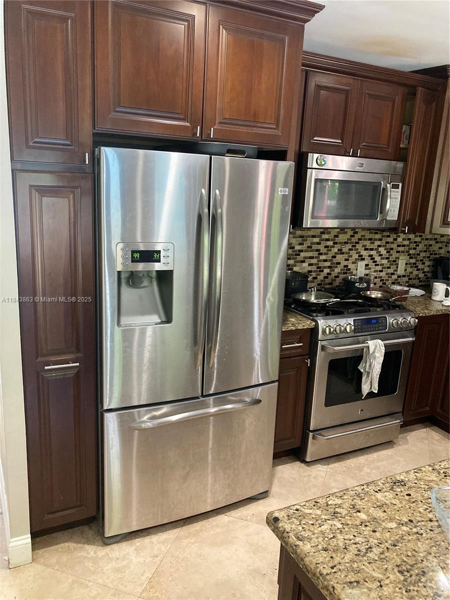 PINE SHORE SEC 1 - Residential