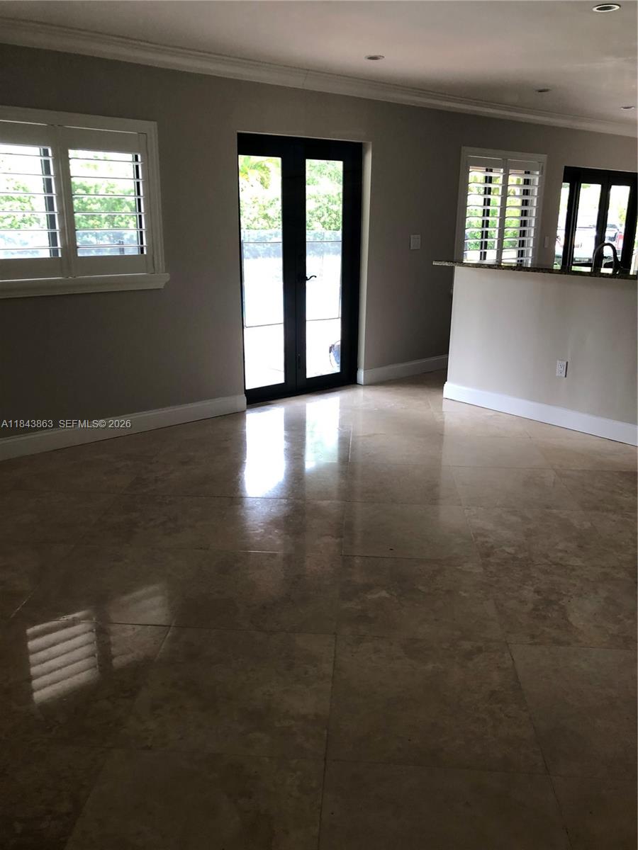 PINE SHORE SEC 1 - Residential